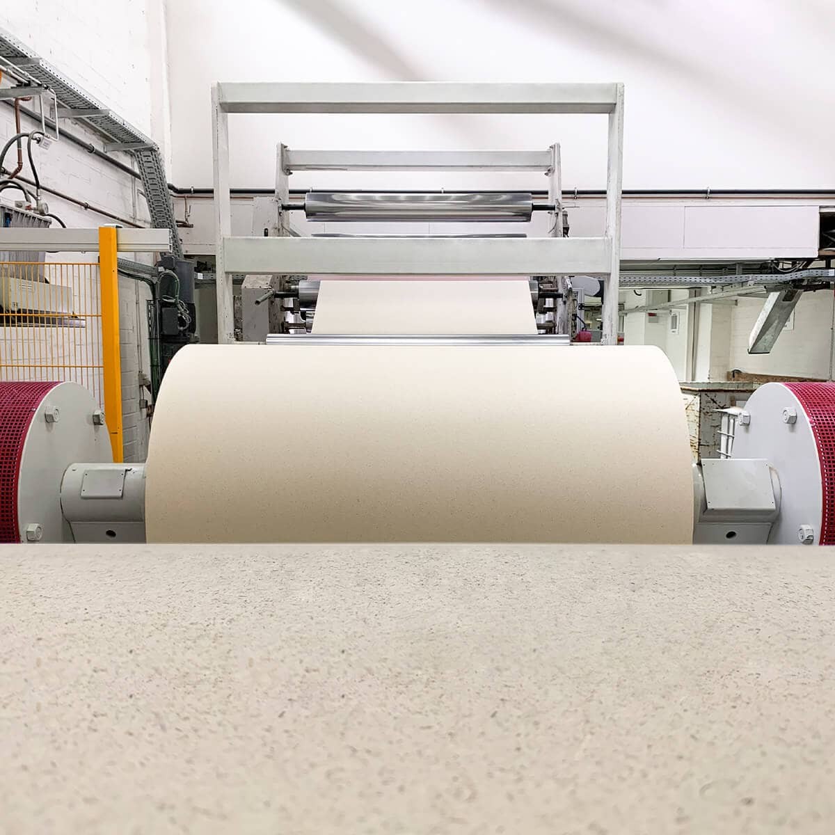 Reel-to-sheet lamination service example: graspaper