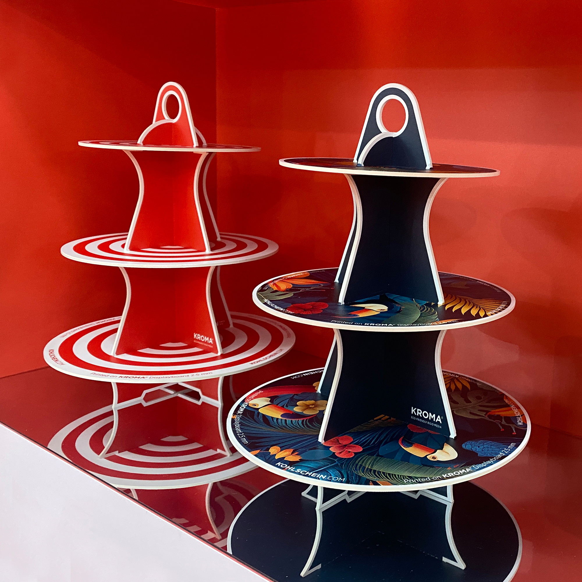 displays-kohlschein-kroma-displayboard-etageren